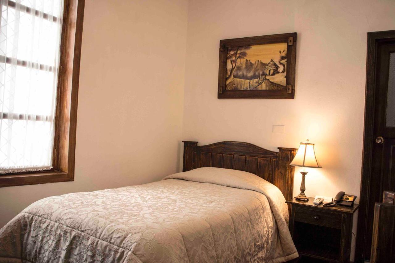Hotel Inca Real Cuenca Exteriér fotografie