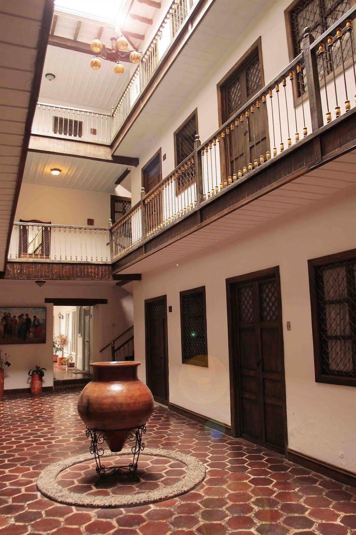 Hotel Inca Real Cuenca Exteriér fotografie